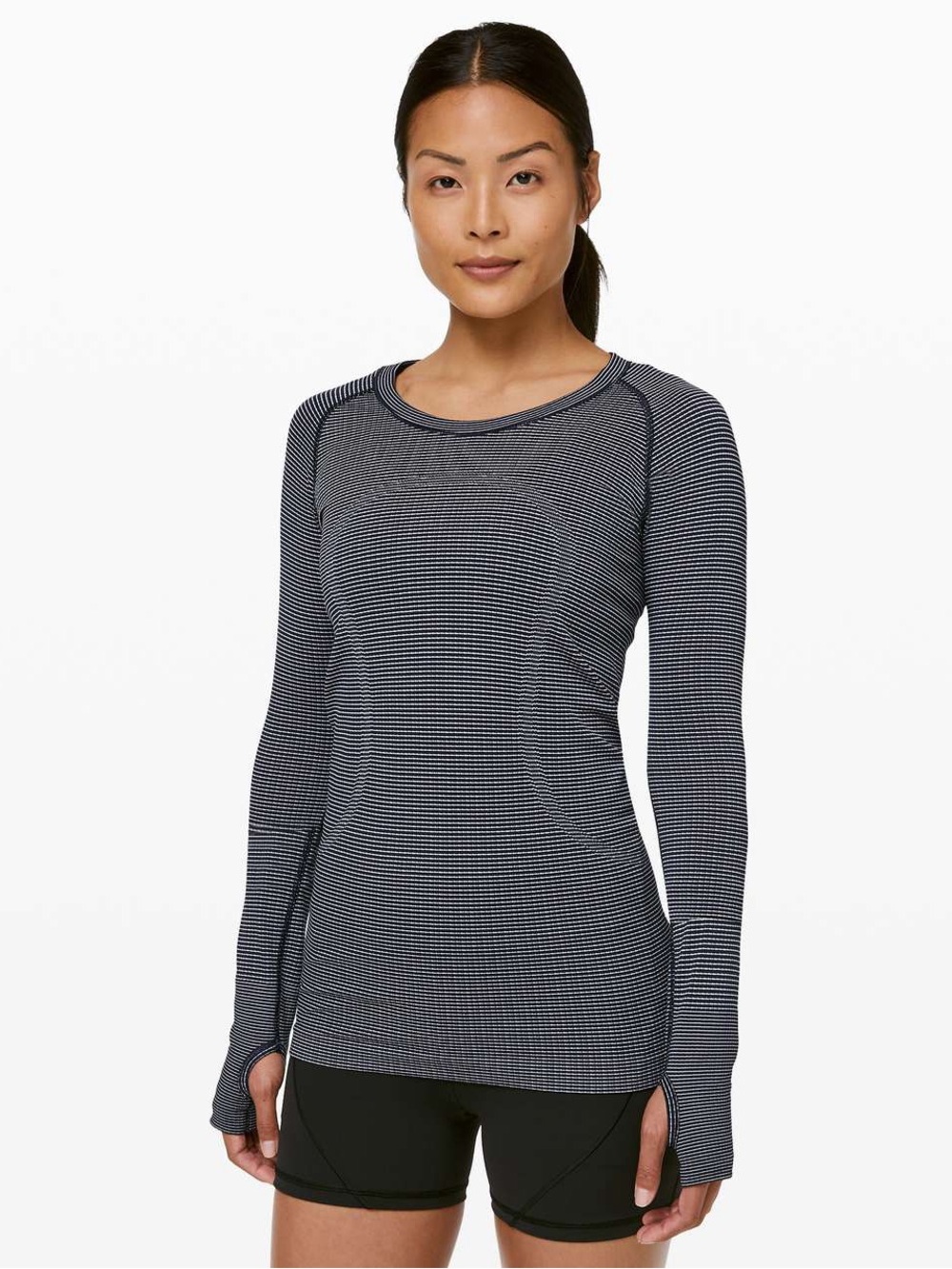 ✨ Lululemon Swiftly Tech Long Sleeve Crew Size 8 Black and White Striped